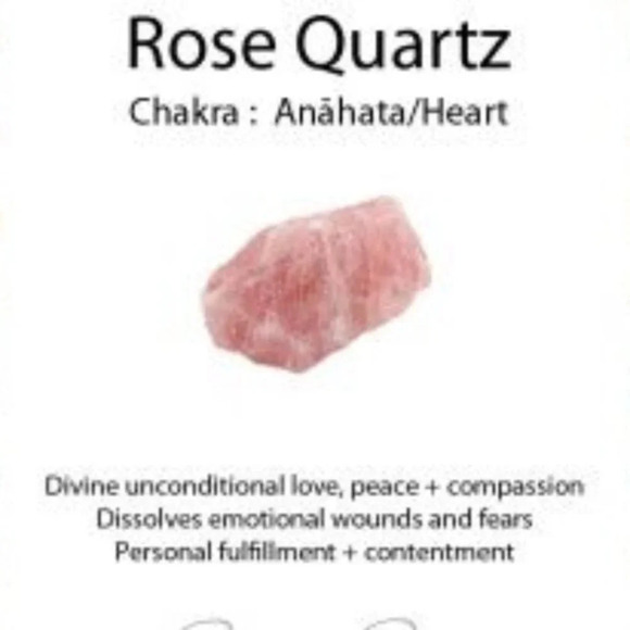 Pink quartz and white opal beaded handmade dainty ring - Picture 8 of 10